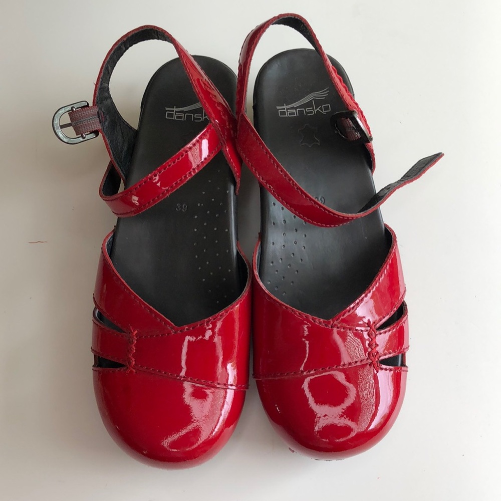 Dansko size 39, red